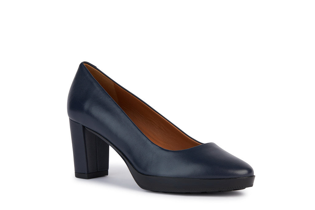 WOMAN WALK PLEASURE 60