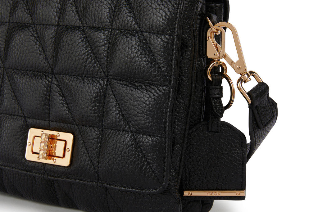 VERIANA WOMAN BAGS