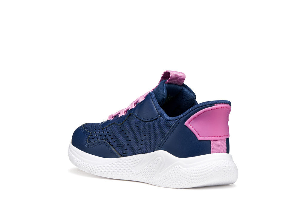 SPRINTYE FAST IN GIRL